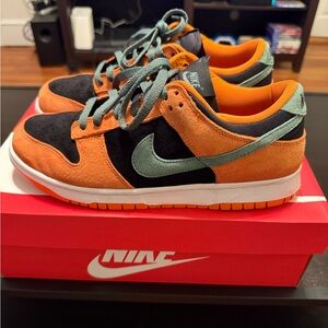 Nike Dunk Low SP